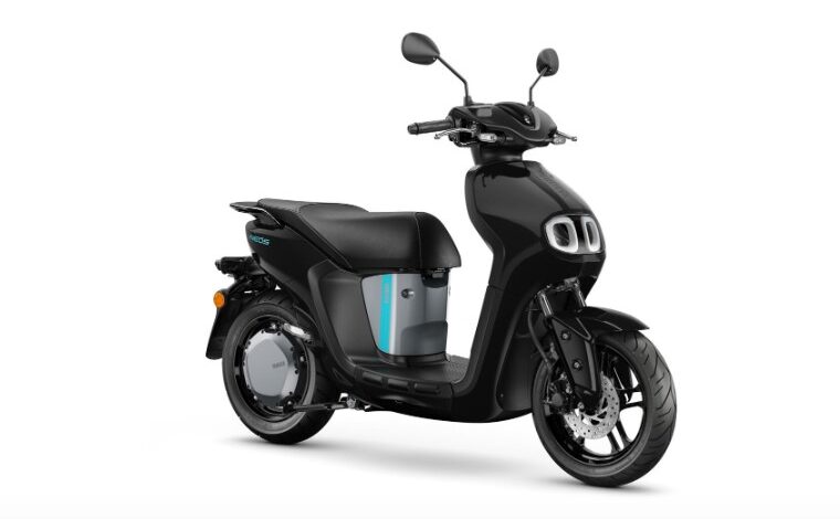 yamaha neo electric scooter