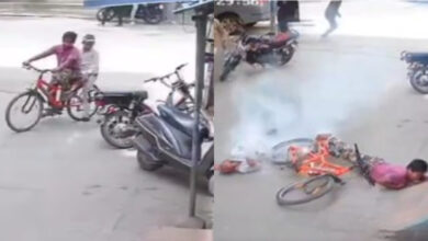 electric shock hit 2kids on bicycle 1dead