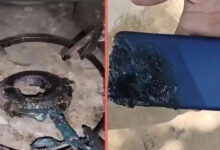 mobile fell in boiling oil and exploded